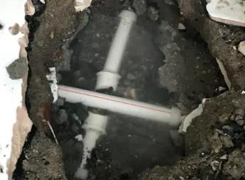 万年阳台漏水维修公司为您分享楼上楼下漏水怎么处理